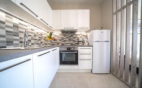 Largastrada Suites